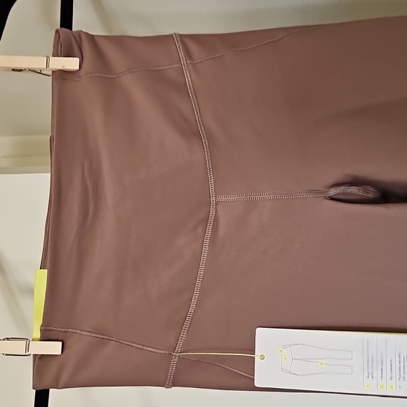 NWT All In Motion UPF 50+ Workout Set Light Brown XS - Picture 8 of 15